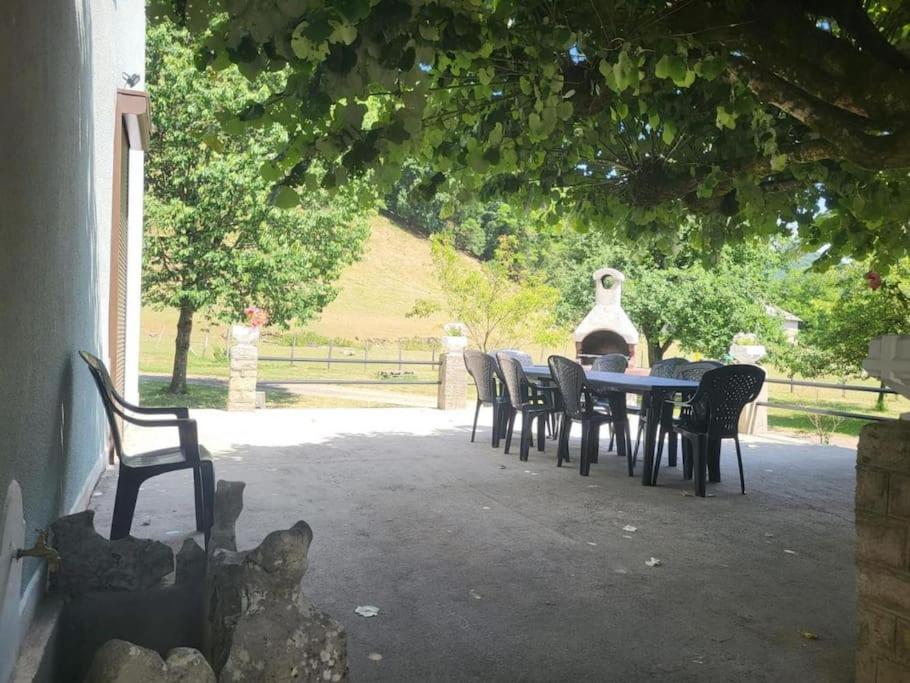 Gite A La Bonne Fermiere Nevy-Sur-Seille 외부 사진